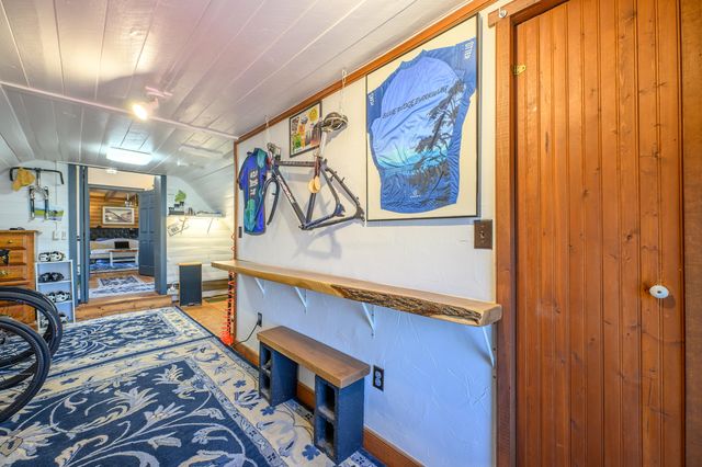 183 Willow Brook LN, Pilot, VA 24138