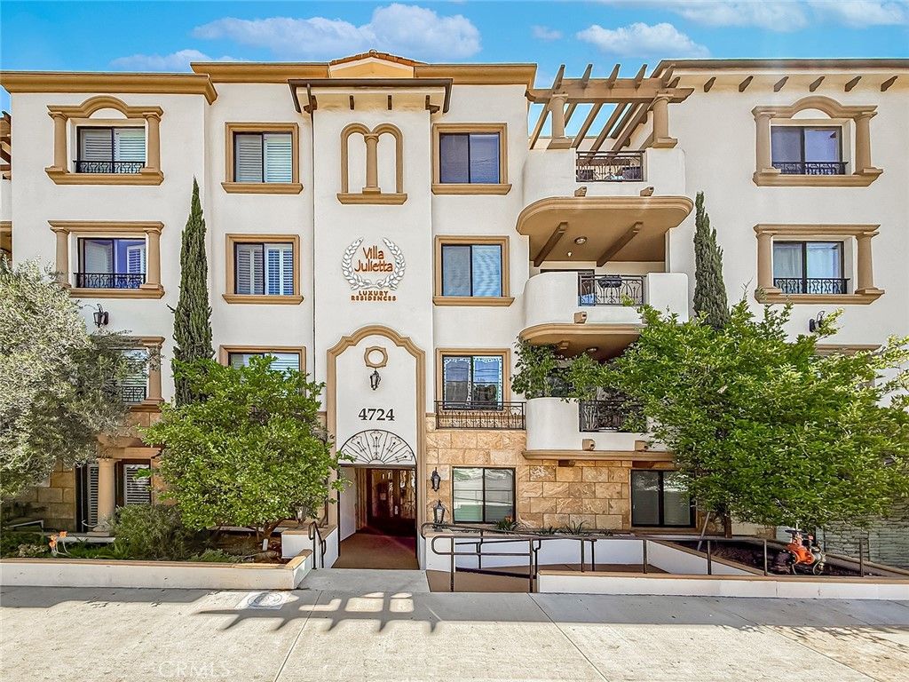 4724 Kester 109, Sherman Oaks, CA 91403 — exterior