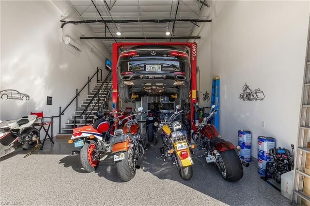 4335 SW 9th AVE unit 7, Cape Coral, FL 33914