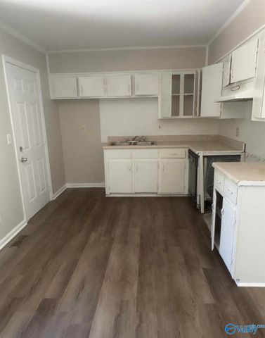 2416 Hanover Drive, Huntsville, AL 35810