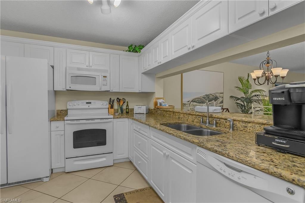 5708 Deauville CIR J102, NAPLES, FL 34112 — photo 2