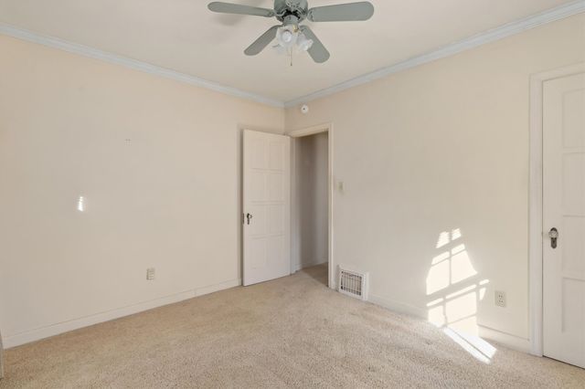 2905 46th Street, Des Moines, IA 50310