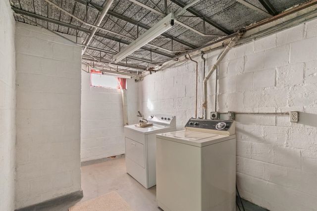 2905 46th Street, Des Moines, IA 50310