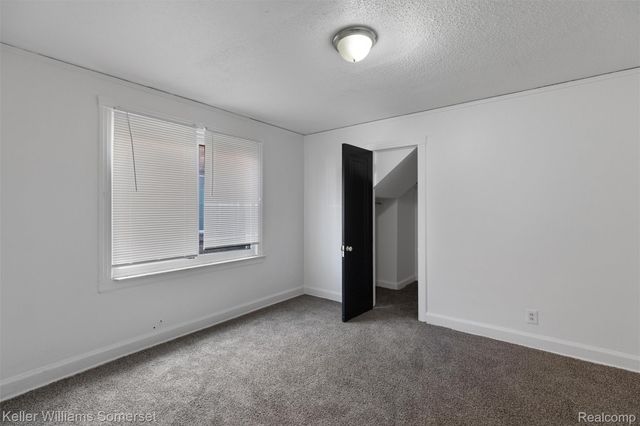 13951 Saint Marys Street, Detroit, MI 48227