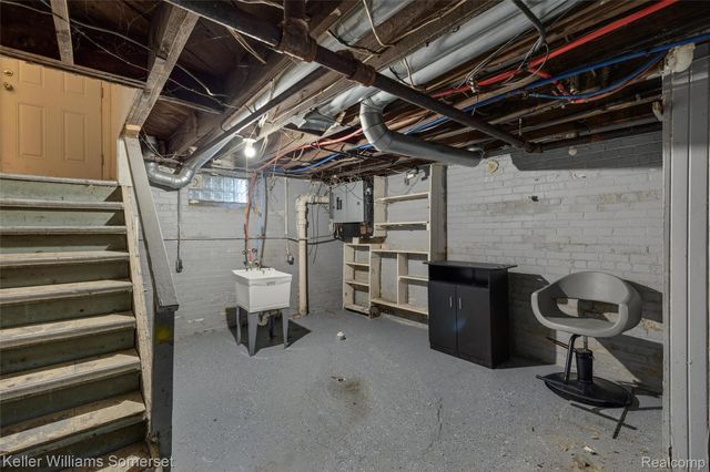 13951 Saint Marys Street, Detroit, MI 48227