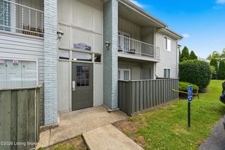 4308 Wisteria Landing Cir 102, Louisville, KY 40218