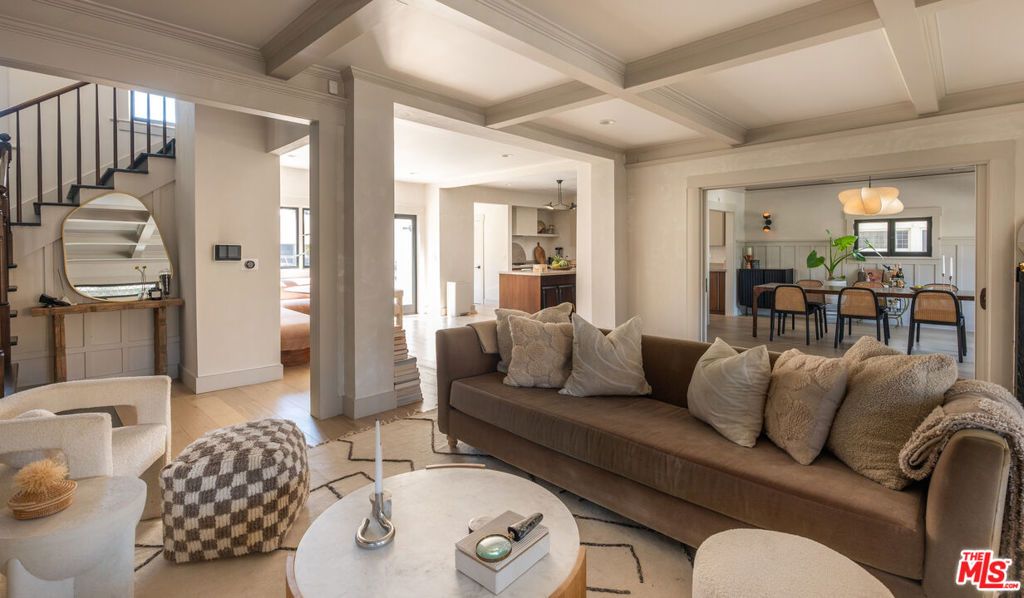 1715 S Kingsley Drive, Los Angeles, CA 90006 — photo 5