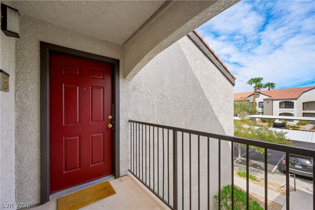 950 Seven Hills Drive 123, Henderson, NV 89052 — photo 4