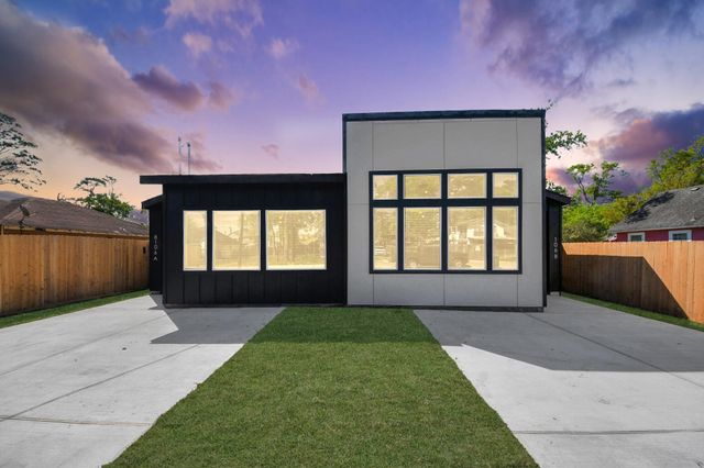 8106 Locksley Street, Houston, TX 77078