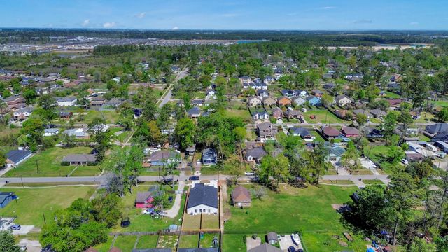 8106 Locksley Street, Houston, TX 77078