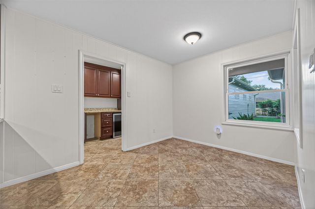5638 Sanford Road, Houston, TX 77096