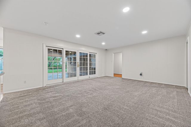 5638 Sanford Road, Houston, TX 77096
