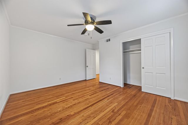5638 Sanford Road, Houston, TX 77096