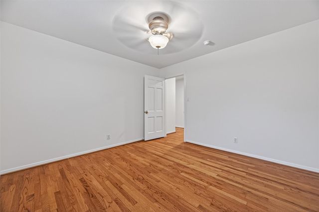5638 Sanford Road, Houston, TX 77096