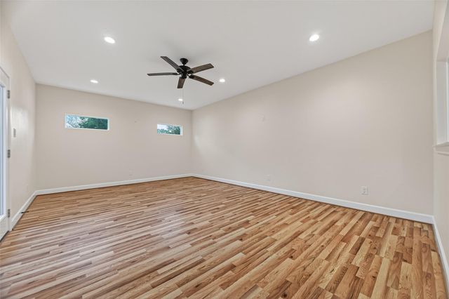 5638 Sanford Road, Houston, TX 77096