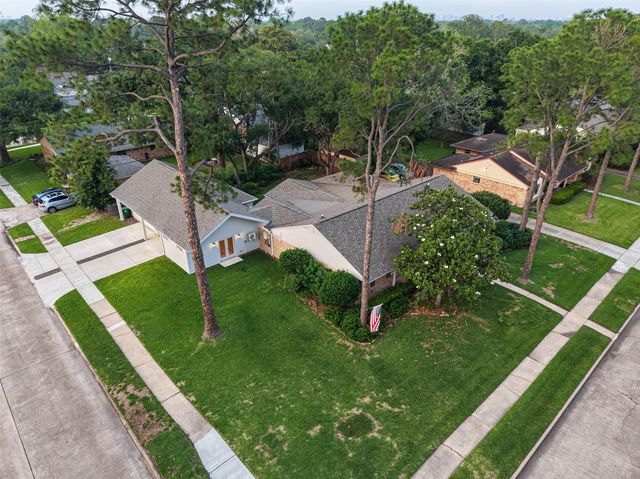 5638 Sanford Road, Houston, TX 77096