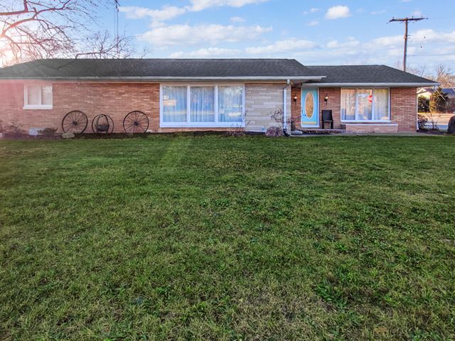 402 Schricker Avenue, North Judson, IN 46366