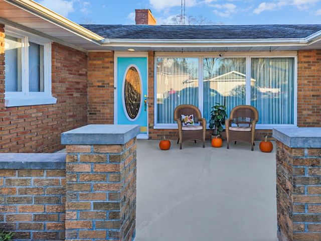 402 Schricker Avenue, North Judson, IN 46366