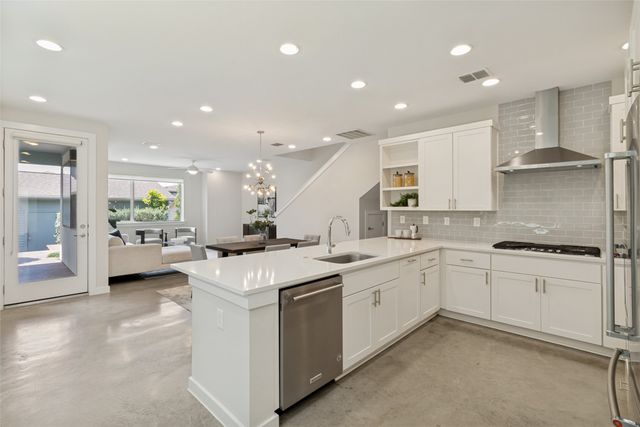 5404 Winton Street, Dallas, TX 75206