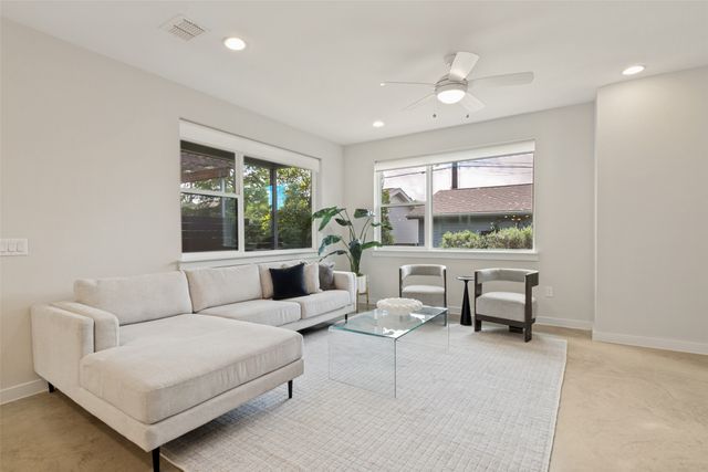 5404 Winton Street, Dallas, TX 75206