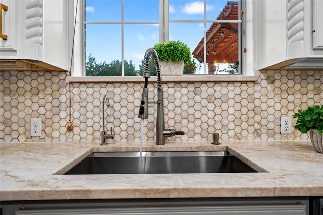14519 Basalt Lane, Houston, TX 77077