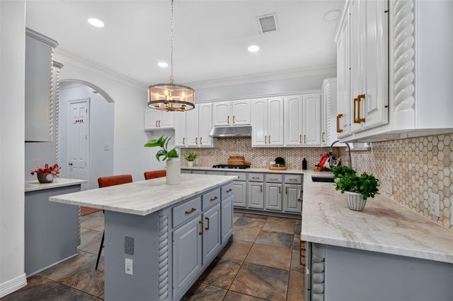 14519 Basalt Lane, Houston, TX 77077