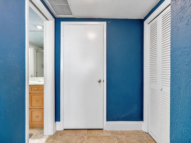 4010 Galt Ocean Drive 1707-08, Fort Lauderdale, FL 33308