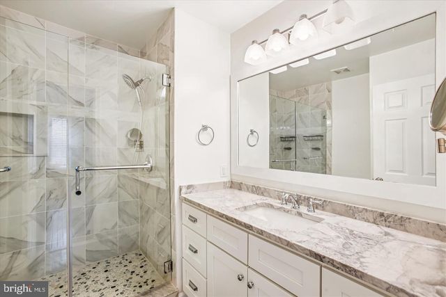 7728 HICKORY GLEN WAY, Springfield, VA 22153