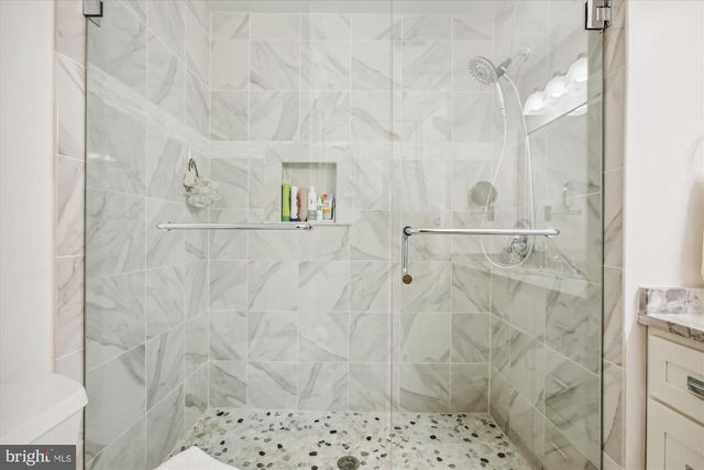 7728 HICKORY GLEN WAY, Springfield, VA 22153