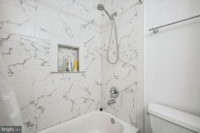 7728 HICKORY GLEN WAY, Springfield, VA 22153