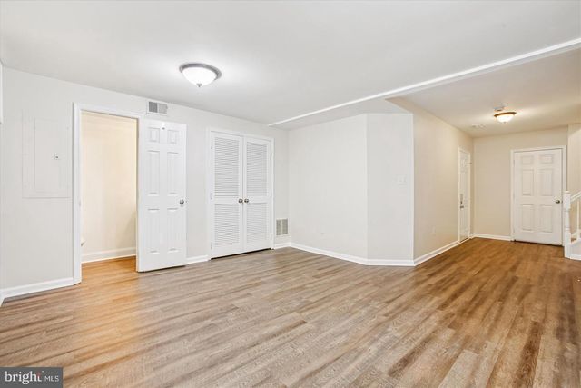 7728 HICKORY GLEN WAY, Springfield, VA 22153