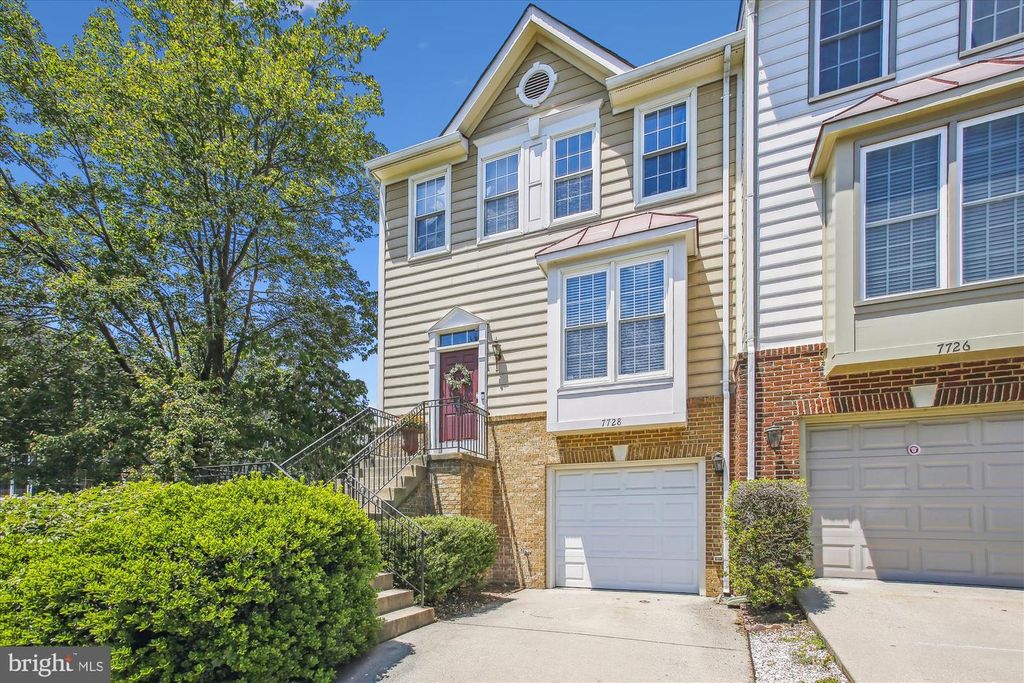 7728 HICKORY GLEN WAY, Springfield, VA 22153