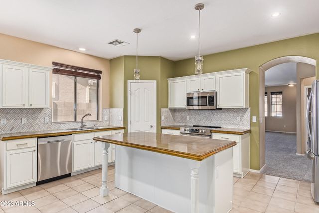 11826 N 146th Avenue, Surprise, AZ 85379