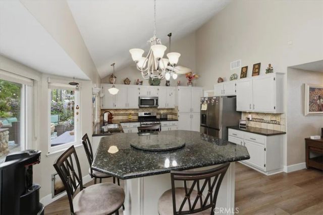 11044 Stone River, Rancho Cucamonga, CA 91737