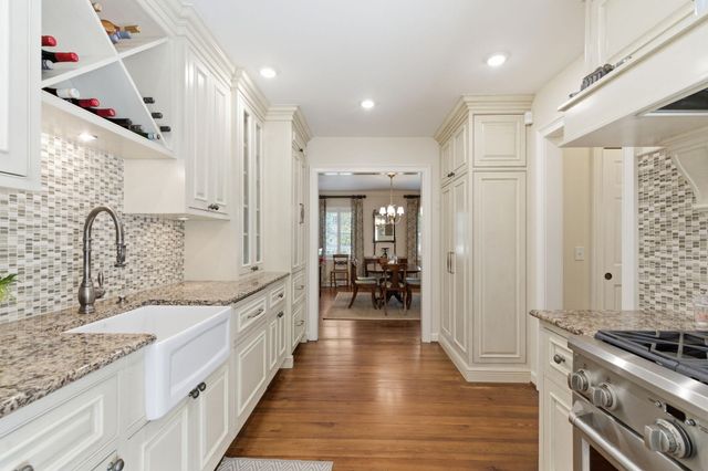 15 Prices Alley, Charleston, SC 29401