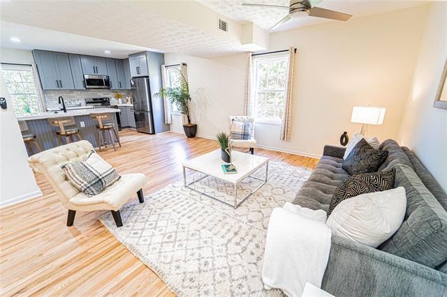 5205 CORINTH Circle, Stone Mountain, GA 30087