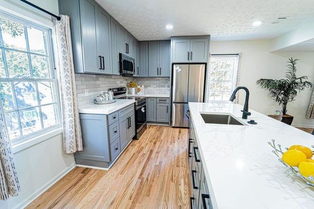 5205 CORINTH Circle, Stone Mountain, GA 30087