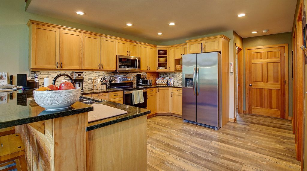 716 Rock Creek Road, Clinton, MT 59825 photo 3