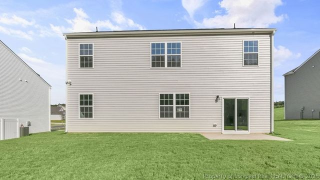 725 Lazy Elm Lane, Aberdeen, NC 28315