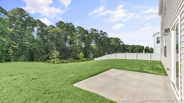 725 Lazy Elm Lane, Aberdeen, NC 28315