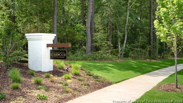 725 Lazy Elm Lane, Aberdeen, NC 28315