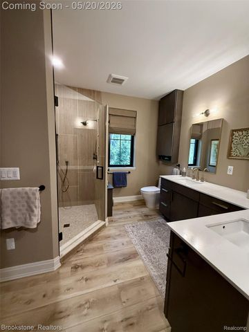 3440 N Squirrel Road, Auburn Hills, MI 48326