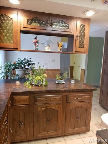 1 Henry Drive, Auburn, NY 13021