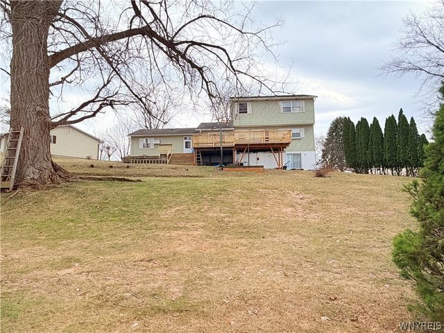 1 Henry Drive, Auburn, NY 13021