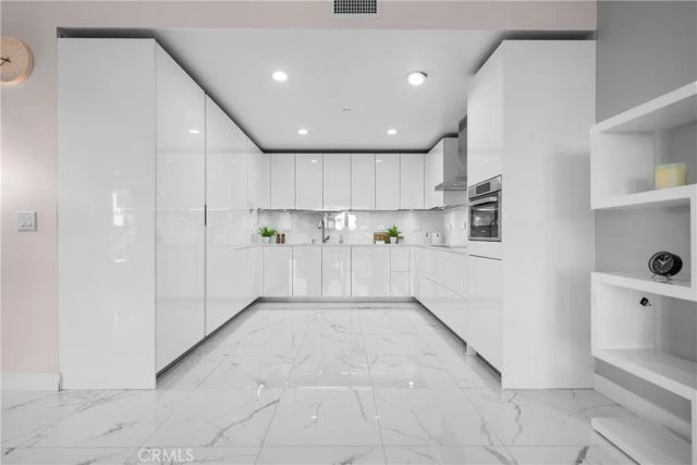 6250 Hollywood Blvd. 12F, Los Angeles, CA 90028