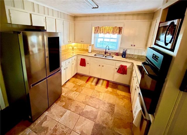409 Stonewall Street, Cartersville, GA 30120