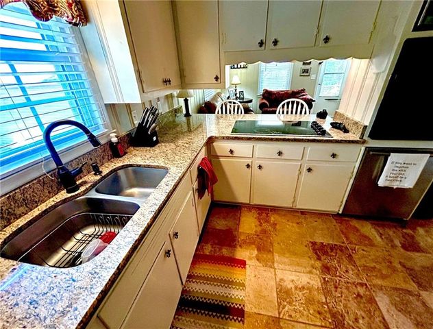 409 Stonewall Street, Cartersville, GA 30120