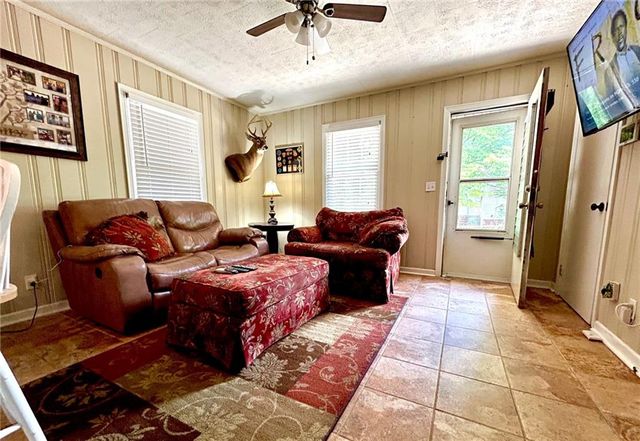 409 Stonewall Street, Cartersville, GA 30120