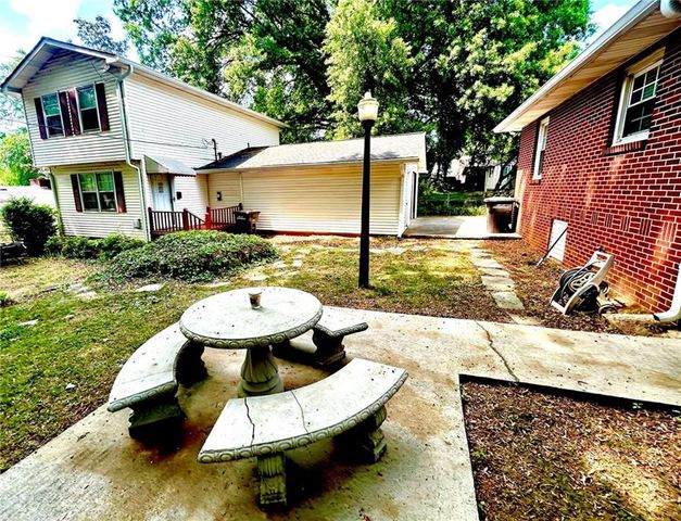 409 Stonewall Street, Cartersville, GA 30120
