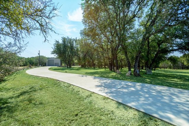 299 White Oak DR, Killeen, TX 76549